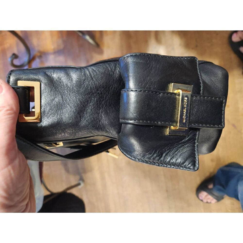 Michael Kors Color Black and gold Shoulder/crossbody Bag - Picture 5 of 5